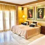 Villa Turrion Fuer 14 Personen In Marbella
